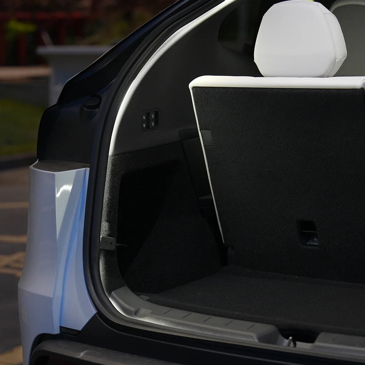 Tesla Model Y L Dual-Mode Trunk LED Strip – trunk lighting close-up